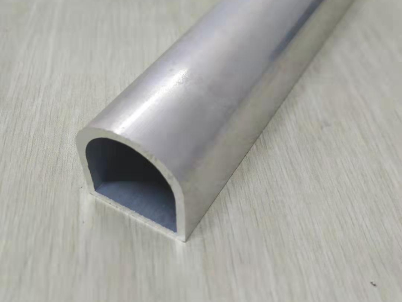 上海鋁型材廠(chǎng)家定制半圓形鋁合金型材 非標鋁管生產(chǎn)